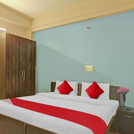 Hotel O A.K Palace New Delhi Exterior photo